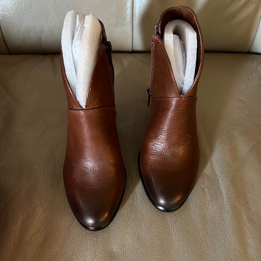 Vince Camuto Franell bootie